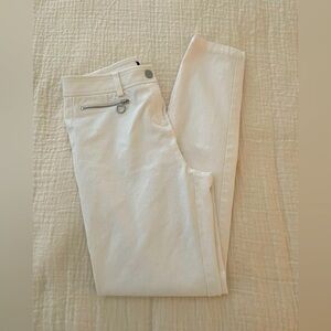 GUC Worth Nee York straight leg white pants size 4